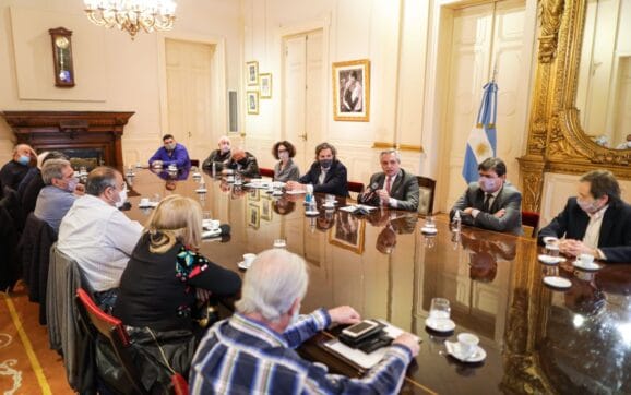 El Presidente Alberto Fernández recibió a la CGT en la Casa Rosada
