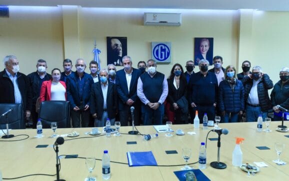 El ministro de Educación Jaime Perczyk visitó la CGT y ratificó su compromiso con la formación y capacitación de los jóvenes